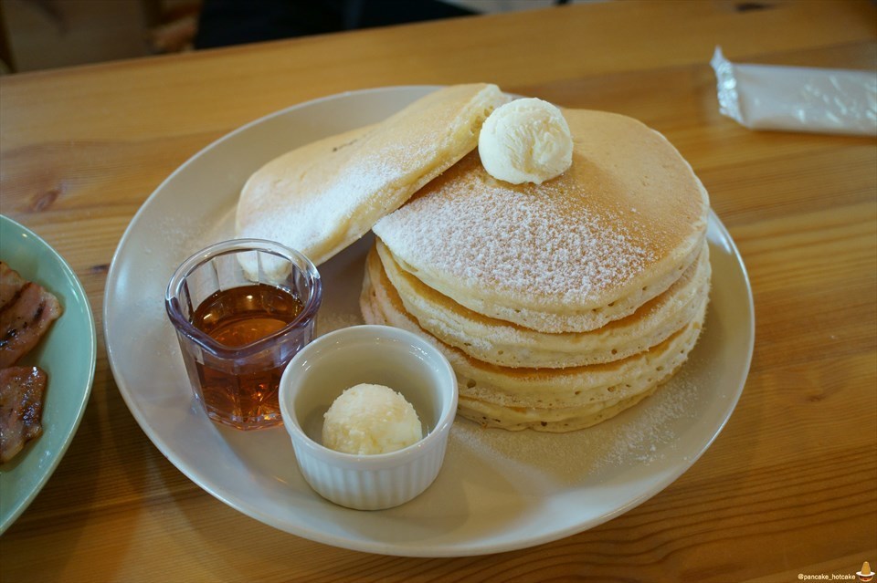 Let's go to VoiVoi in the forest, a sacred place for pancakes... Superb buttermilk pancakes & Dutch baby (Tochigi/Nasu) Pancake Man