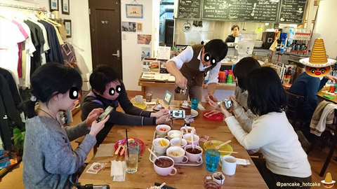 【特別編】パホケ会30 記念すべき30回目もパンケーキタワーだらけ!パイナワーフでプレーンにコナモカにトッピング&ソースにチキンに海老♪パンケーキマン