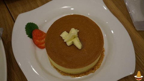 【特別編】パホケ会27<速報01>厚焼きパンケーキタワー登場♪うまうまパンケーキ!元町1丁目カフェ(大阪/なんば)パンケーキマン